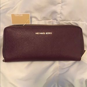 Michael Kors Leather Wallet Wristlet
